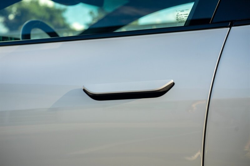 2023 Lucid Air Touring Touring   - Photo 35 - Sarasota, FL 34243