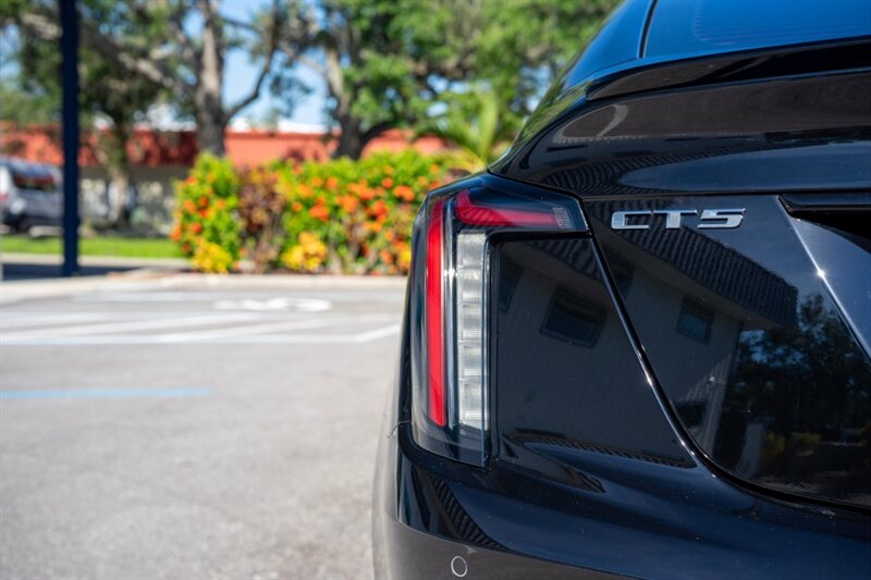 2025 Cadillac CT5-V Blackwing - Photo 25 - Sarasota, FL 34243