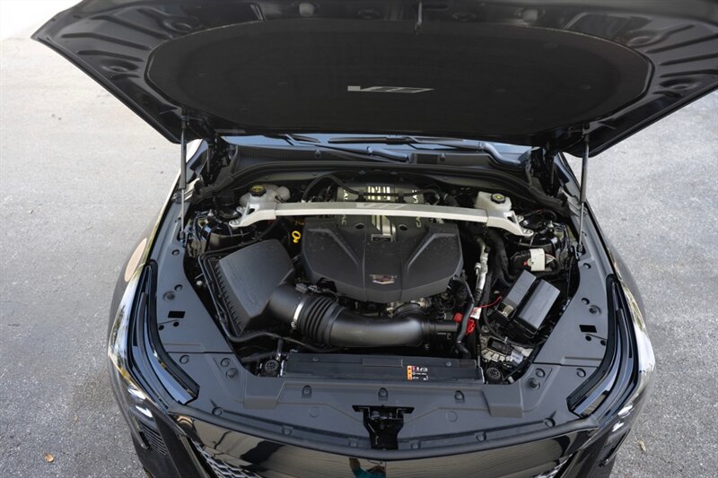 2025 Cadillac CT5-V Blackwing - Photo 51 - Sarasota, FL 34243
