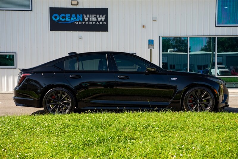 2025 Cadillac CT5-V Blackwing - Photo 4 - Sarasota, FL 34243