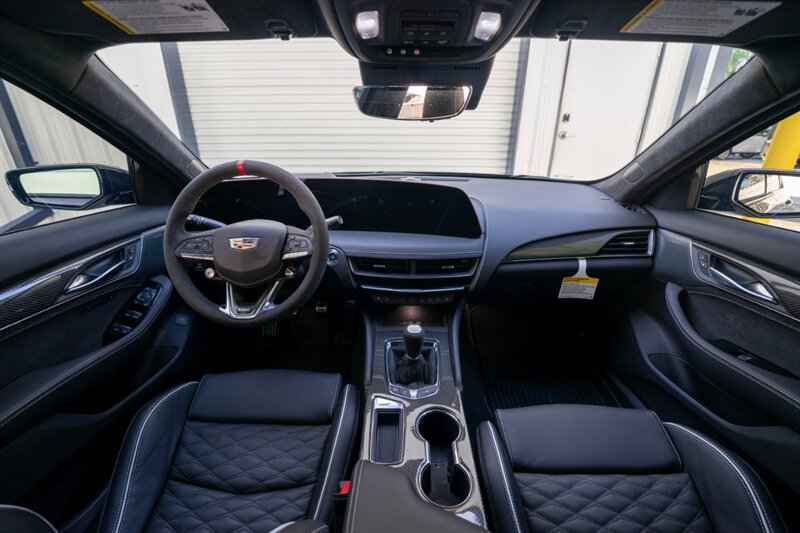 2025 Cadillac CT5-V Blackwing - Photo 38 - Sarasota, FL 34243
