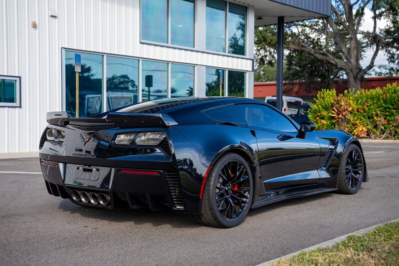 2019 Chevrolet Corvette Z06 - Photo 6 - Sarasota, FL 34243