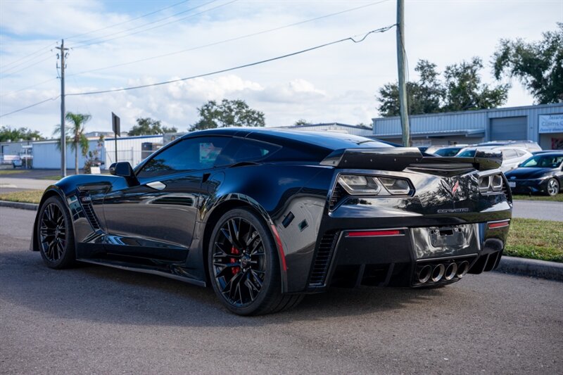 2019 Chevrolet Corvette Z06 - Photo 8 - Sarasota, FL 34243