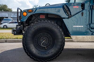 1995 Hummer H1   - Photo 23 - Sarasota, FL 34243