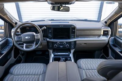 2025 Ford F-450 Super Duty Platinum Plus - Photo 32 - Sarasota, FL 34243