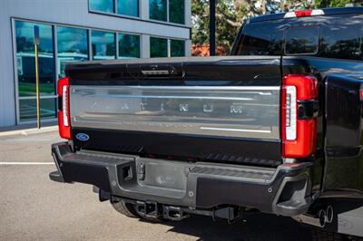 2025 Ford F-450 Super Duty Platinum Plus - Photo 27 - Sarasota, FL 34243