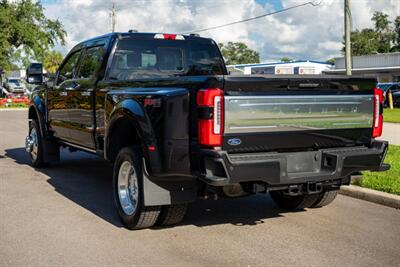 2025 Ford F-450 Super Duty Platinum Plus - Photo 9 - Sarasota, FL 34243
