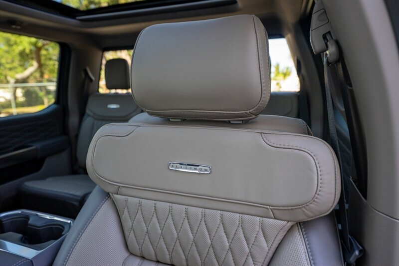 2025 Ford F-450 Super Duty Platinum Plus - Photo 34 - Sarasota, FL 34243