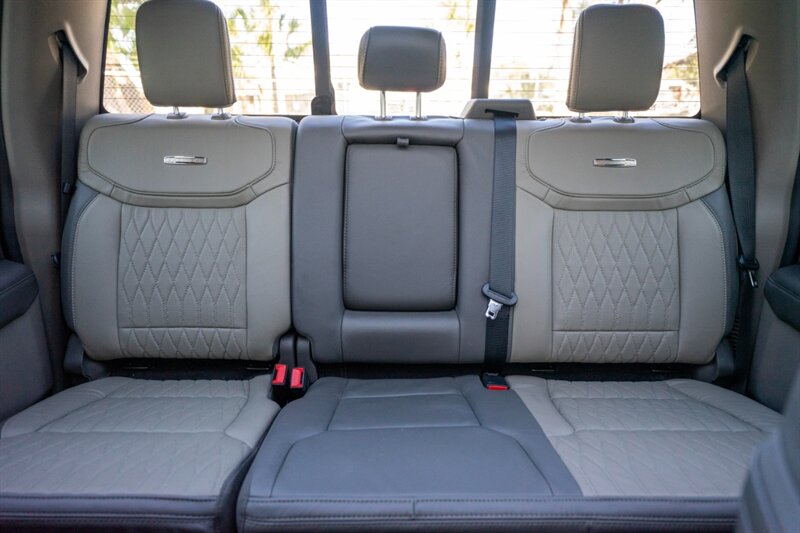 2025 Ford F-450 Super Duty Platinum Plus - Photo 39 - Sarasota, FL 34243