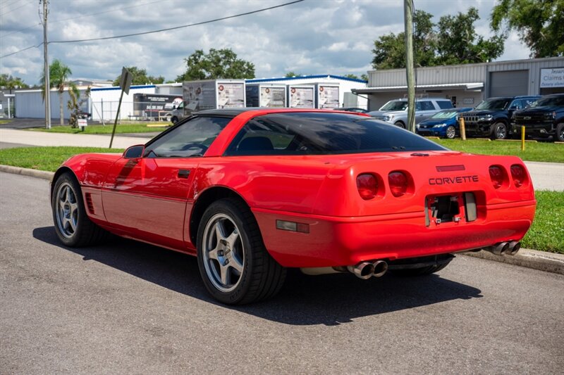 1996 Chevrolet Corvette - Photo 8 - Sarasota, FL 34243