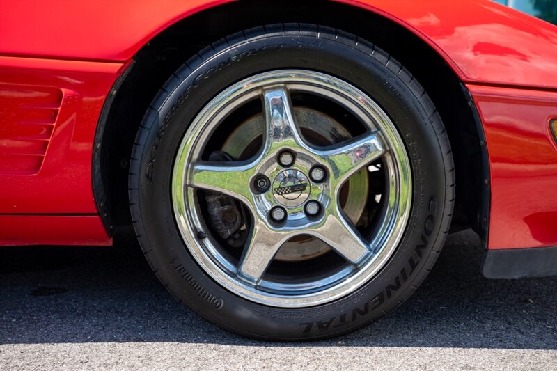 1996 Chevrolet Corvette - Photo 18 - Sarasota, FL 34243