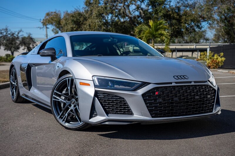 2022 Audi R8 5.2 quattro V10 performance   - Photo 1 - Sarasota, FL 34243