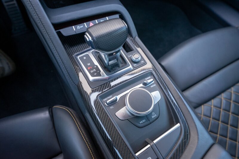 2022 Audi R8 5.2 quattro V10 performance - Photo 48 - Sarasota, FL 34243