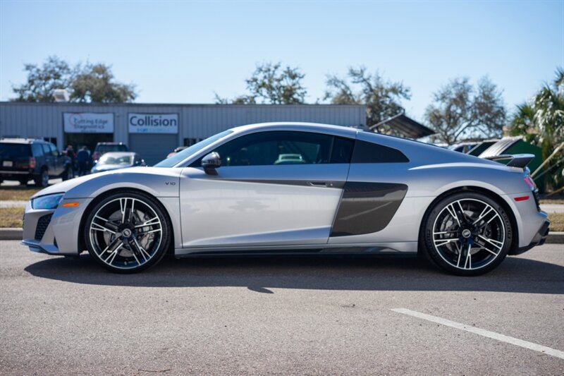 2022 Audi R8 5.2 quattro V10 performance - Photo 11 - Sarasota, FL 34243