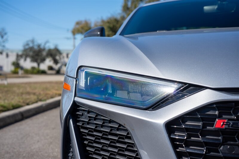 2022 Audi R8 5.2 quattro V10 performance - Photo 32 - Sarasota, FL 34243