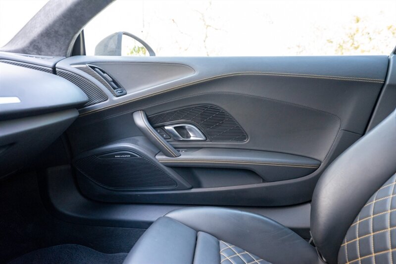 2022 Audi R8 5.2 quattro V10 performance - Photo 47 - Sarasota, FL 34243