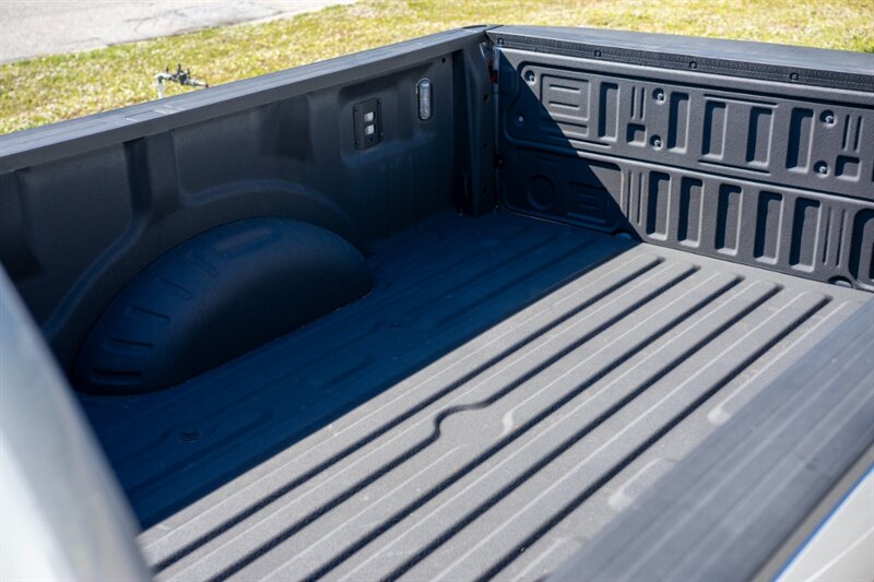 2024 Ford F-250 Super Duty XL - Photo 21 - Sarasota, FL 34243