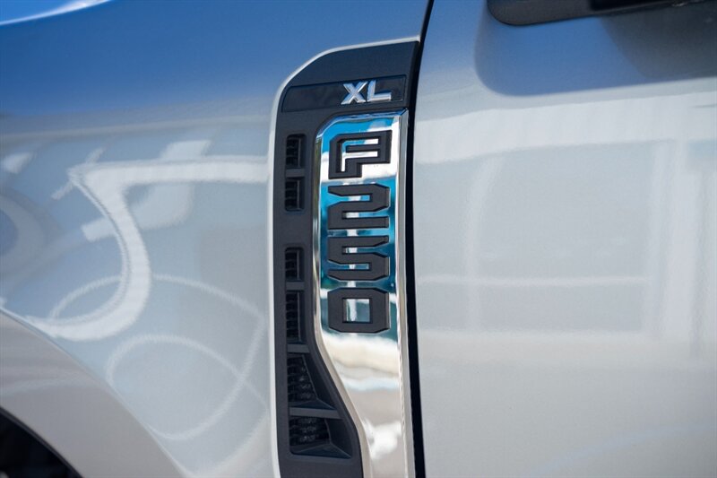 2024 Ford F-250 Super Duty XL - Photo 20 - Sarasota, FL 34243