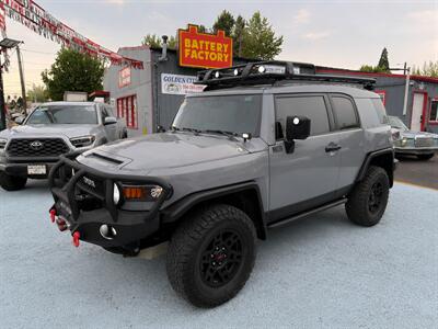 2013 Toyota FJ Cruiser 4WD LOW MILEAGE LOTS OF EXTRAS CLEAN TITLE  EASY FINANCING GREAT SHAPE NICE COLOR SUV