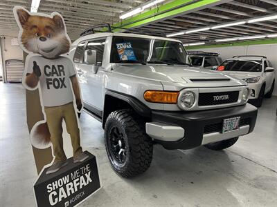 2008 Toyota FJ Cruiser TRD OFF-ROAD  LIFTED CLEAN TITLE - Photo 2 - Portland, OR 97267