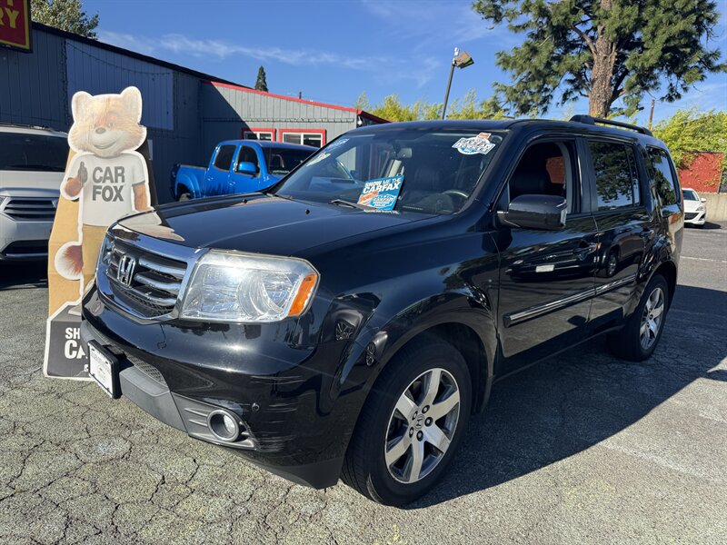 2014 Honda Pilot Touring AWD LOW MILES 80K ONE OWNER CLEAN TITLE - Photo 1 - Portland, OR 97267