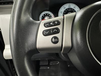 2013 Toyota FJ Cruiser TRD ONE OWNER MINT CONDITION  rawl control , rear locker,center pods - Photo 16 - Portland, OR 97267