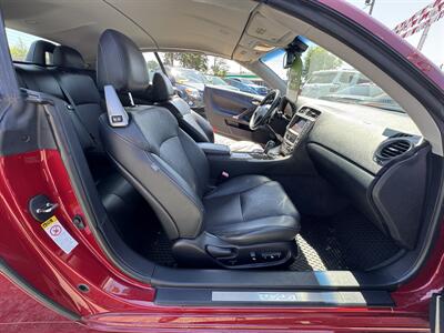 2010 Lexus IS 350C  CLEAN TITLE CONVERTIBLE - Photo 21 - Portland, OR 97267