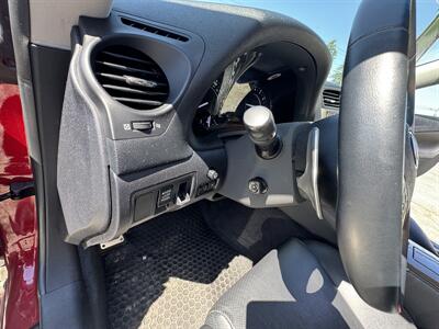 2010 Lexus IS 350C  CLEAN TITLE CONVERTIBLE - Photo 11 - Portland, OR 97267