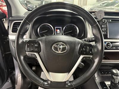 2018 Toyota Highlander XLE LOW MILE ONE OWNER AWD  GREAT SHAPE - Photo 15 - Portland, OR 97267