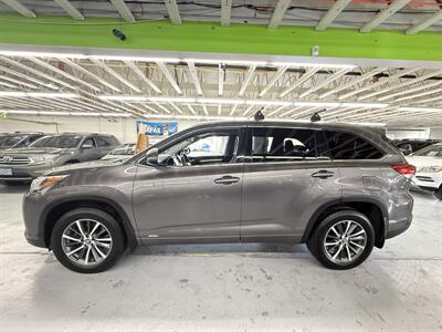 2018 Toyota Highlander XLE LOW MILE ONE OWNER AWD  GREAT SHAPE - Photo 6 - Portland, OR 97267