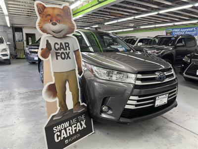 2018 Toyota Highlander XLE LOW MILE ONE OWNER AWD  GREAT SHAPE - Photo 2 - Portland, OR 97267