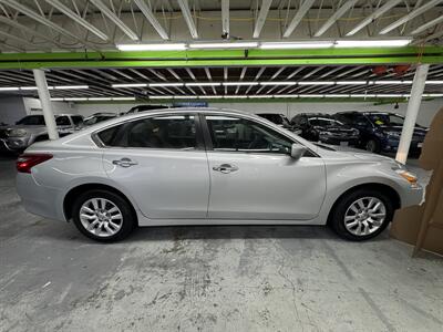 2014 Nissan Altima 2.5  LOW MILEAGE GREAT SHAPE CAS SAVER - Photo 6 - Portland, OR 97267