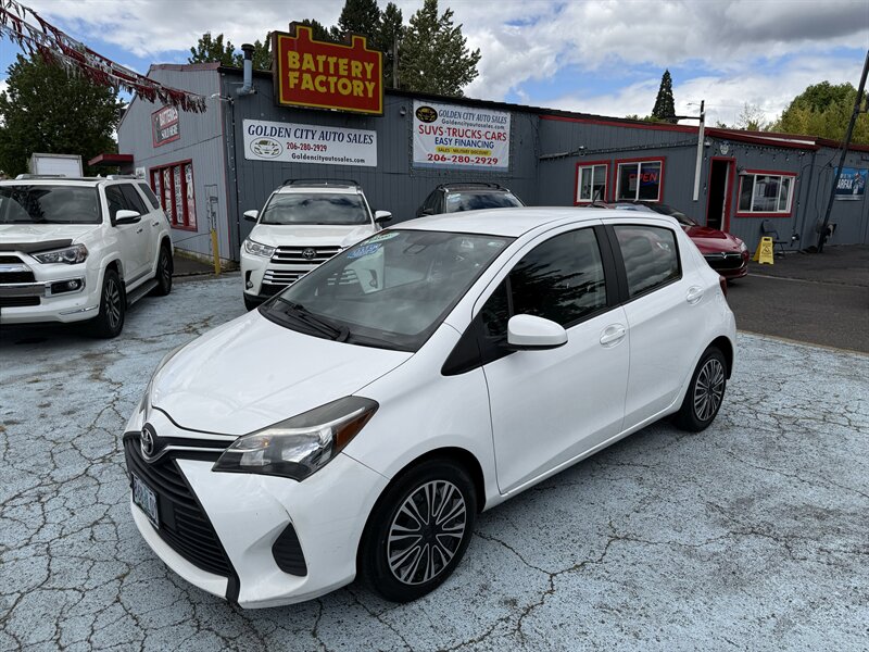 Super White 2017 Toyota Yaris L 2dr Hatchback Hatchback Front-Wheel Drive Automatic