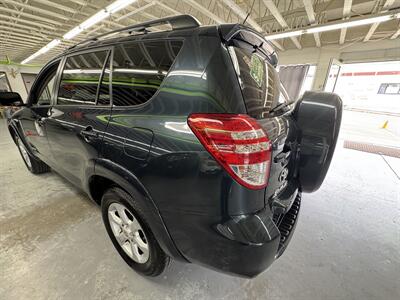2012 Toyota RAV4 Limited V6 AWD CLEAN TITLE  ONE OWNER LOW MILES - Photo 6 - Portland, OR 97267
