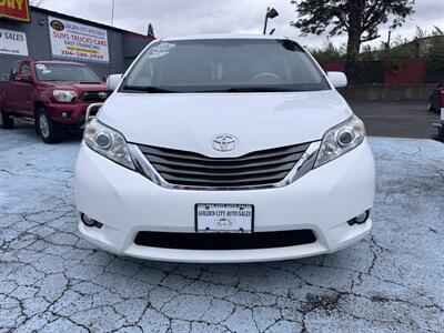 2014 Toyota Sienna XLE 7-Passenger  EASY FINANCING GREAT SHAPE NICE COLOR Van