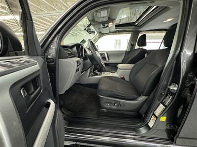 2013 Toyota 4Runner 3 ROW SEATS BLACK FRIDAY !!SALE!!SUNROOF  2 OWNERS 36 SERVICE RECORDS - Photo 10 - Portland, OR 97267