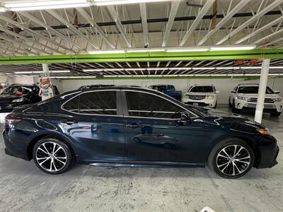 2021 Toyota Camry SE LOW MILE 38K ONE OWNER   - Photo 5 - Portland, OR 97267