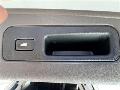 2017 Honda Odyssey EX-L LOW MILES/ VERY CLEAN/ LEATHER SEATS  2 OWNERS/ GREAT SERVICE RECORDS - Photo 10 - Portland, OR 97267