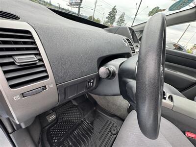 2006 Toyota Prius BACKUP CAMERA, 42 SERVICE RECORDS  CLEAN TITLE, GREAT SHAPE - Photo 14 - Portland, OR 97267
