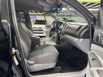 2013 Toyota Tacoma V6 2 Owners 62K LOW MILEAGE LONG BED  LIFTED 4WD GREAT CLEAN TITLE - Photo 12 - Portland, OR 97267