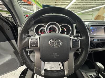 2013 Toyota Tacoma V6 2 Owners 62K LOW MILEAGE LONG BED  LIFTED 4WD GREAT CLEAN TITLE - Photo 19 - Portland, OR 97267