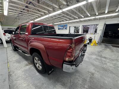 2006 Toyota Tacoma V6 V6 4dr Double Cab  6SPEED MANUAL  LOW MILEAGE 4WD GREAT SHAPE - Photo 3 - Portland, OR 97267