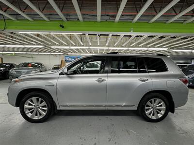 2012 Toyota Highlander Hybrid Limited AWD  2 OWNERS GREAT SERVICE RECORDS - Photo 5 - Portland, OR 97267