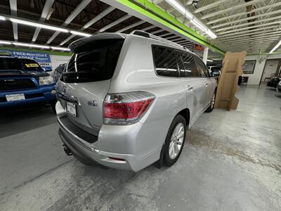 2012 Toyota Highlander Hybrid Limited AWD  2 OWNERS GREAT SERVICE RECORDS - Photo 3 - Portland, OR 97267