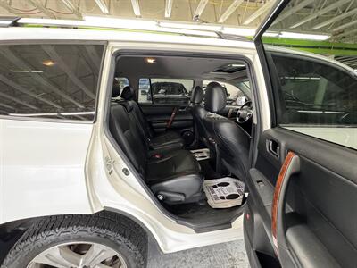 2012 Toyota Highlander Limited AWD 2 OWNERS  GREAT SHAPE 7PASSAGER - Photo 17 - Portland, OR 97267