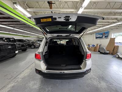 2012 Toyota Highlander Limited AWD 2 OWNERS  GREAT SHAPE 7PASSAGER - Photo 15 - Portland, OR 97267