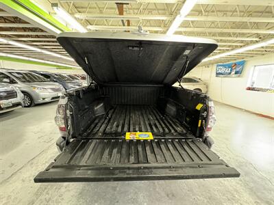 2010 Toyota Tacoma V6  BLACK FRIDAY !!SALE!! TRD SPORT  4WD LIFTED GREAT SHAPE - Photo 4 - Portland, OR 97267