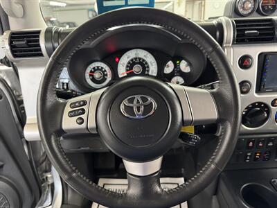 2007 Toyota FJ Cruiser TRD LOW MILEAGE 93K RUST FREE  GREAT SHAPE 4WD RR DEFF LOCK - Photo 9 - Portland, OR 97267
