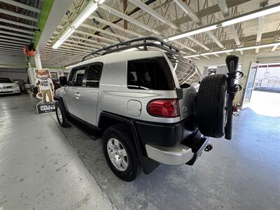 2007 Toyota FJ Cruiser TRD LOW MILEAGE 93K RUST FREE  GREAT SHAPE 4WD RR DEFF LOCK - Photo 3 - Portland, OR 97267
