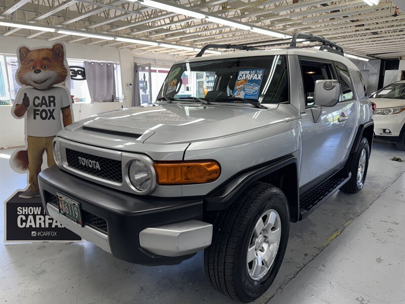 2007 Toyota FJ Cruiser TRD LOW MILEAGE 93K RUST FREE  GREAT SHAPE 4WD RR DEFF LOCK